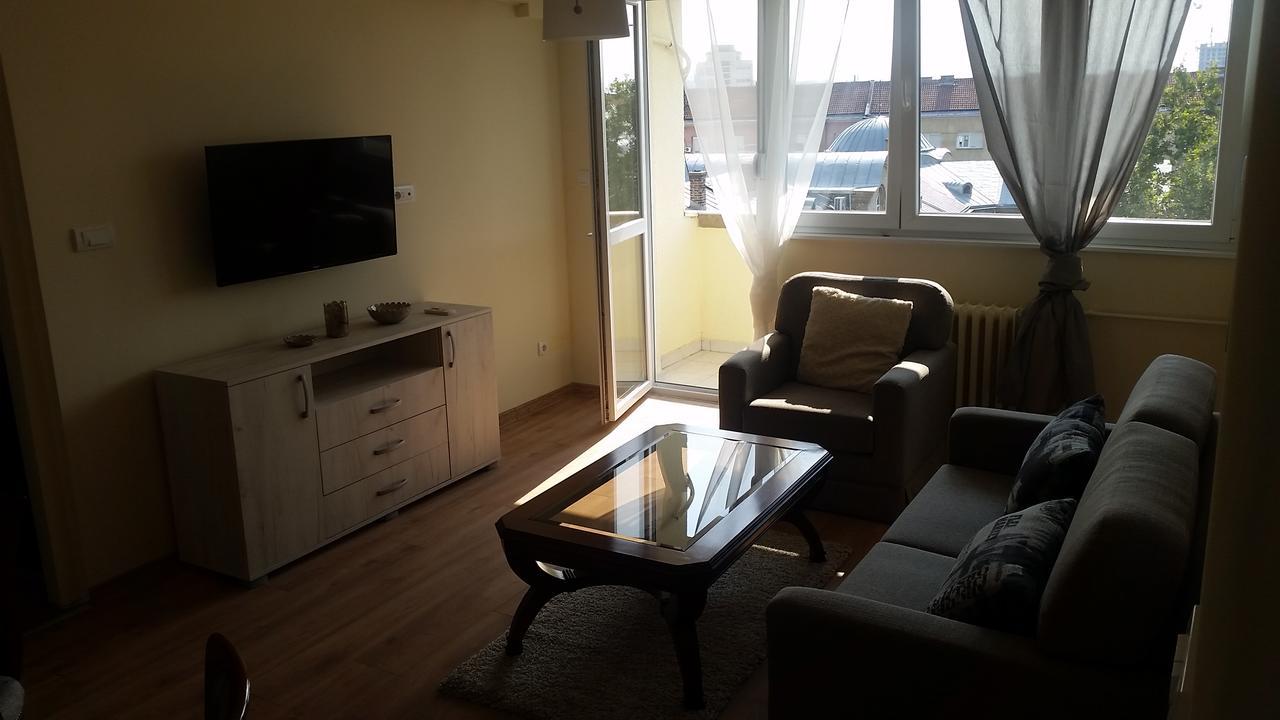 Alux Apartment เบลเกรด ภายนอก รูปภาพ